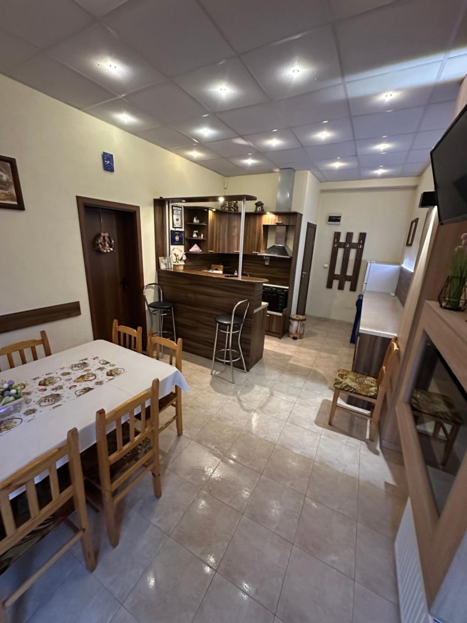 Advel Guest Hous Hotel Madzsare Kültér fotó