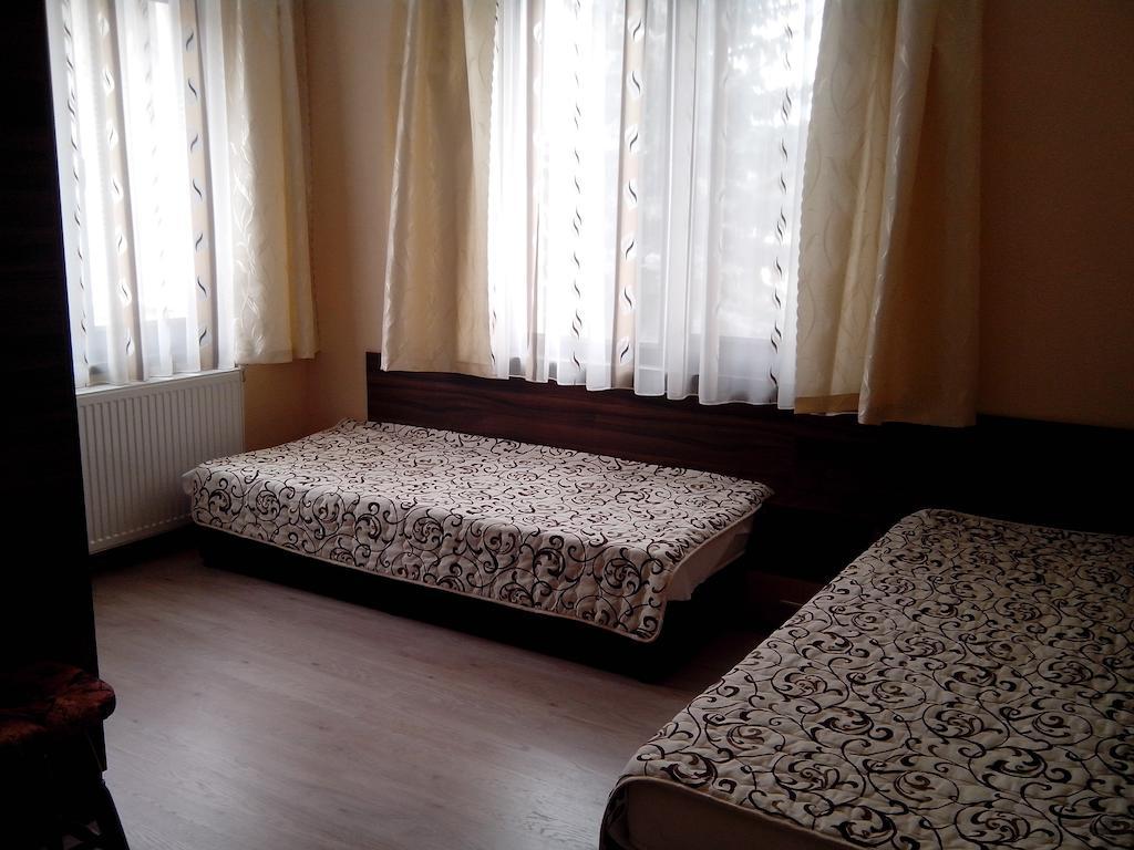 Advel Guest Hous Hotel Madzsare Szoba fotó
