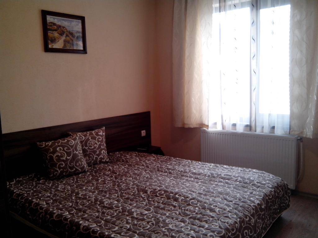 Advel Guest Hous Hotel Madzsare Szoba fotó